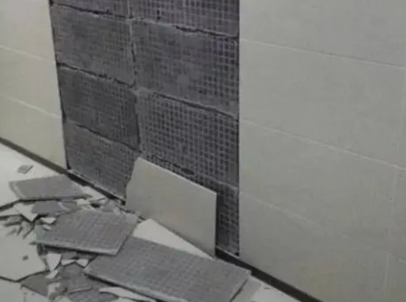 灵寿瓷砖空鼓维修公司分享下灵寿墙砖松动维修的知识